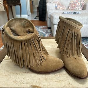 Frye Ilana Fringe Short Boots BISCUIT size 8